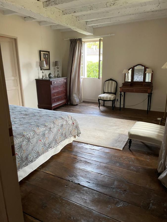 La Croix Des Granges Bed & Breakfast Chapdeuil Bagian luar foto