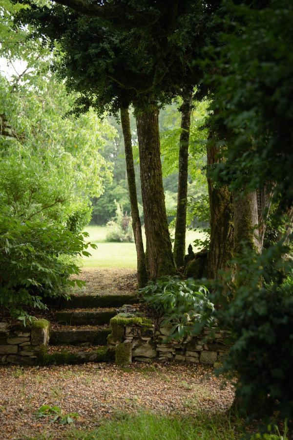 La Croix Des Granges Bed & Breakfast Chapdeuil Bagian luar foto